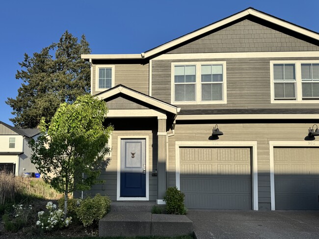 property at 914 N 18th Ave