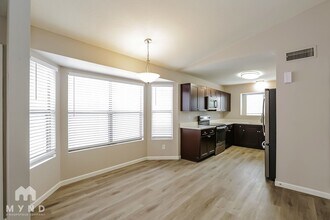 4545 N 67th Ave in Phoenix, AZ - Building Photo - Building Photo