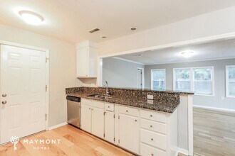 102 Birchwood Dr in Summerville, SC - Building Photo - Building Photo