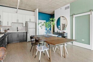 1443 S State St in Chicago, IL - Building Photo