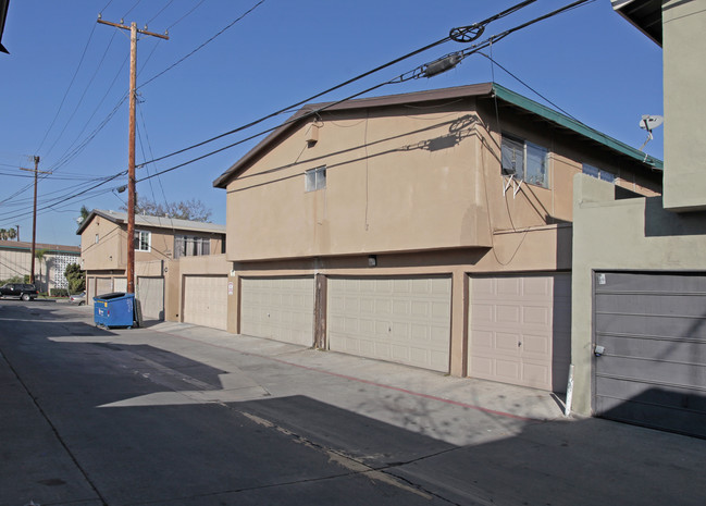 1786-1790 W Juno Ave in Anaheim, CA - Building Photo - Building Photo