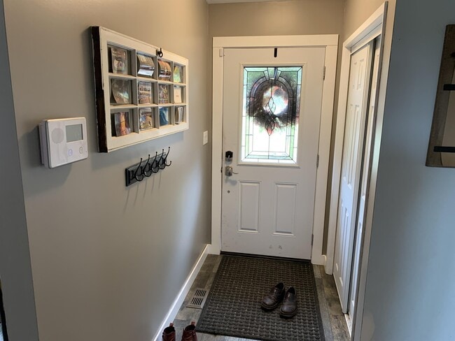 110 Saker Pl in Nanaimo, BC - Building Photo - Building Photo