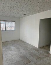 1440 NW 183rd St in Miami, FL - Building Photo - Building Photo