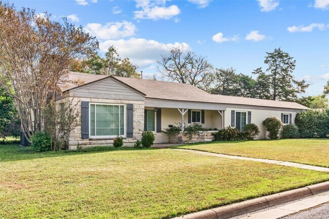 4045 Carolyn Rd in Fort Worth, TX - Building Photo - Building Photo