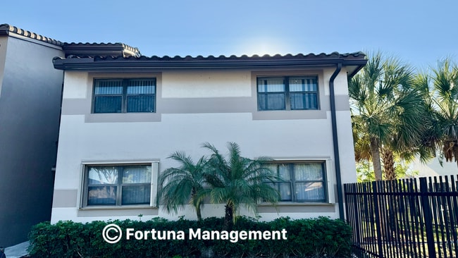 9788 Nob Hill Ct, Unit 978829 Villas de Venezia in Sunrise, FL - Building Photo - Building Photo