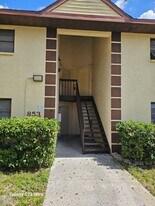 853 Mecca Dr in Sarasota, FL - Building Photo