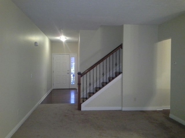 4676 Trumhall Dr in Grove City, OH - Building Photo - Building Photo