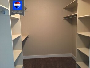 6834 Umpqua River Rd in Casper, WY - Building Photo - Building Photo