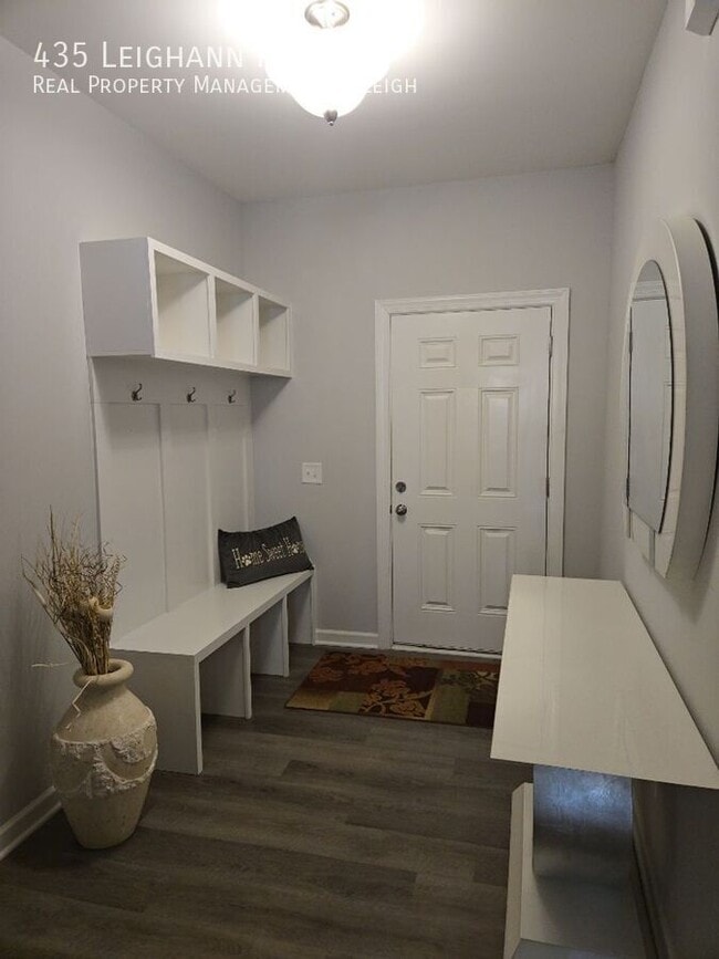 435 Leighann Ridge Ln in Rolesville, NC - Building Photo - Building Photo