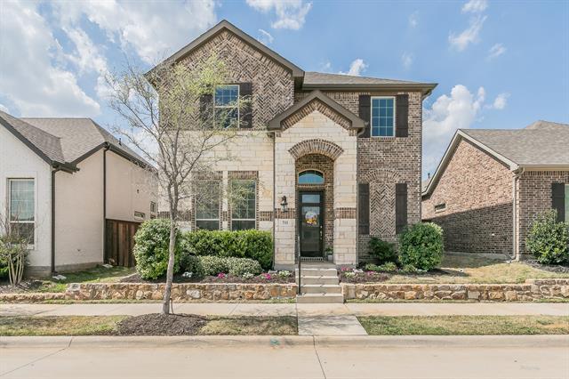 property at 711 Artesian Dr