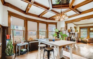 100 Lexington Pkwy N, Unit 1