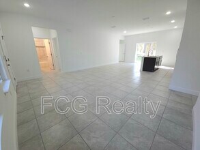 6374 N Falmouth Terrace in Citrus Springs, FL - Building Photo - Building Photo