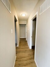 10029 Puttington Dr, Unit ALL in St. Louis, MO - Building Photo - Building Photo