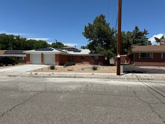 8509 Las Camas Rd NE in Albuquerque, NM - Building Photo - Building Photo