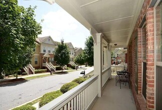 4411 Village Field Place in Suwanee, GA - Building Photo - Building Photo