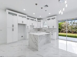 4716 Douglas Ln in Lehigh Acres, FL - Building Photo - Building Photo