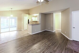 3084 Champion Ln SW in Concord, NC - Foto de edificio - Building Photo