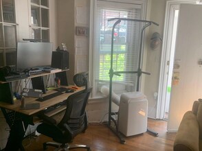 307 Beacon St, Unit 1 in Boston, MA - Foto de edificio - Building Photo