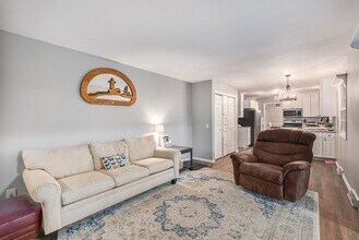 1269 Banbury Ave NE in Grand Rapids, MI - Building Photo - Building Photo