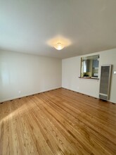 4757 Mission St, Unit 5 in San Francisco, CA - Building Photo - Building Photo