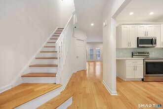 132 Hope St in Stamford, CT - Building Photo - Building Photo