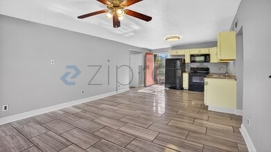 1657 Thornton Pl SW in Atlanta, GA - Building Photo - Building Photo