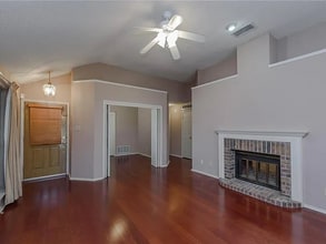 911 Plantation Dr in Lewisville, TX - Building Photo - Building Photo