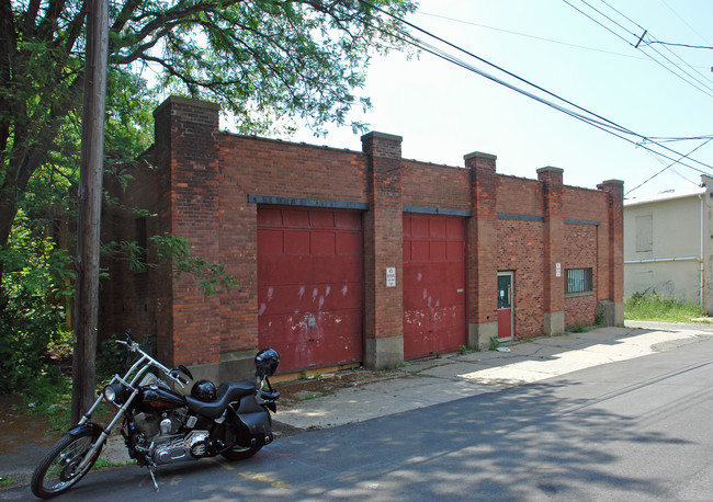 38 Tyler St in Troy, NY - Building Photo - Building Photo