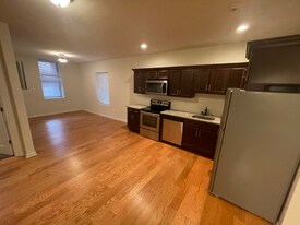 99 Pine St in Albany, NY - Building Photo