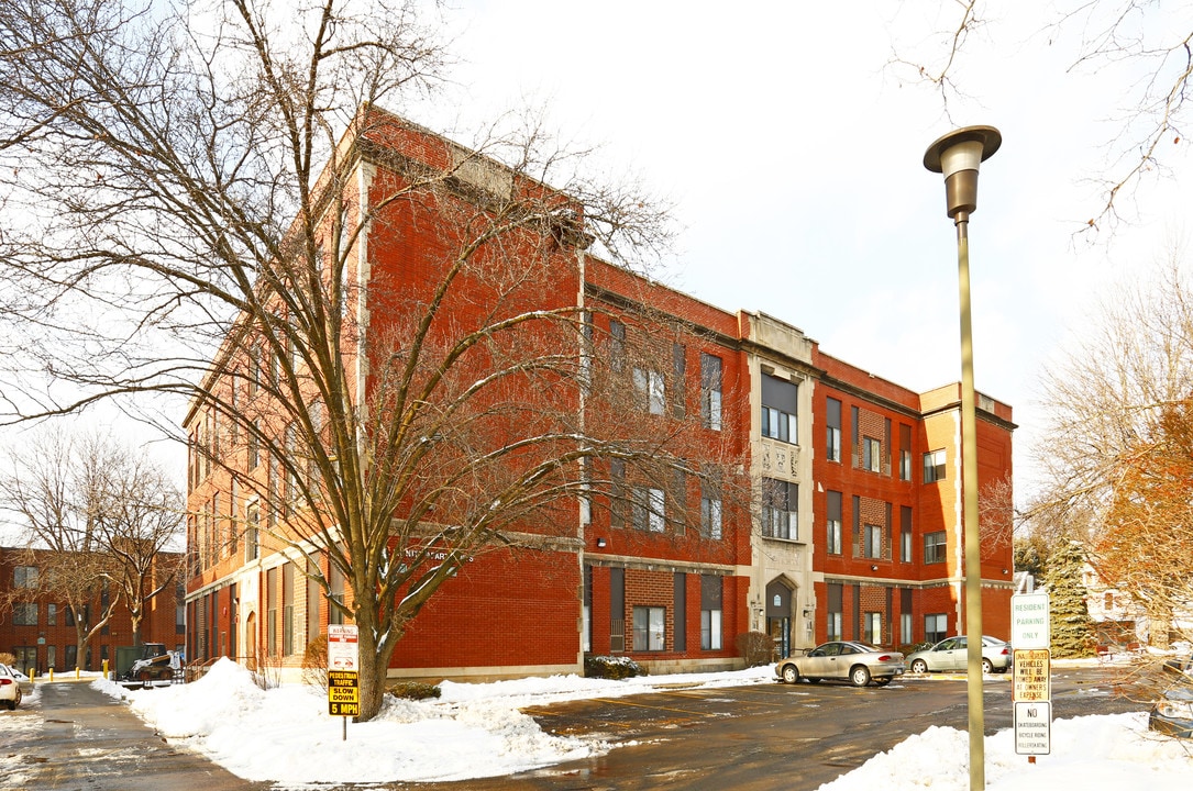 E.B. McNitt Apartments in New Brighton, PA - Building Photo