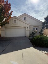 8708 Palomar Ave NE in Albuquerque, NM - Building Photo