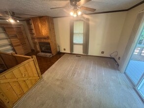 246 Waterview Dr in Lagrange, GA - Building Photo - Building Photo