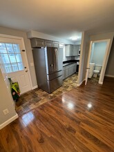 27 Hampton St in Manchester, NH - Building Photo - Building Photo