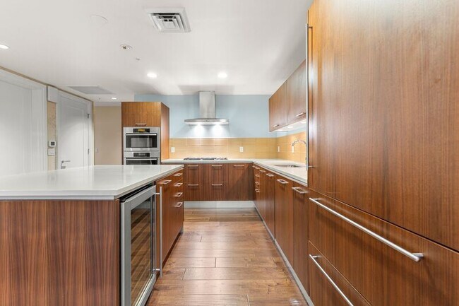 311 NW 12th Ave in Portland, OR - Building Photo - Building Photo