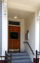 14 Carlisle St in Cambridge, MA - Foto de edificio - Building Photo