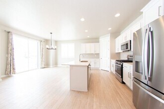 3880 Safflower Dr in Eagle Mountain, UT - Building Photo - Building Photo
