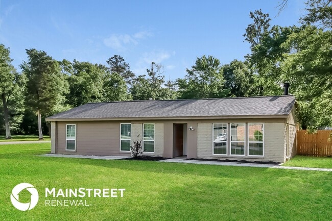 24118 Grey Fox Dr in Huffman, TX - Foto de edificio - Building Photo