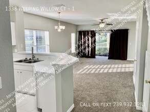 1338 Weeping Willow Ct in Cape Coral, FL - Building Photo - Building Photo