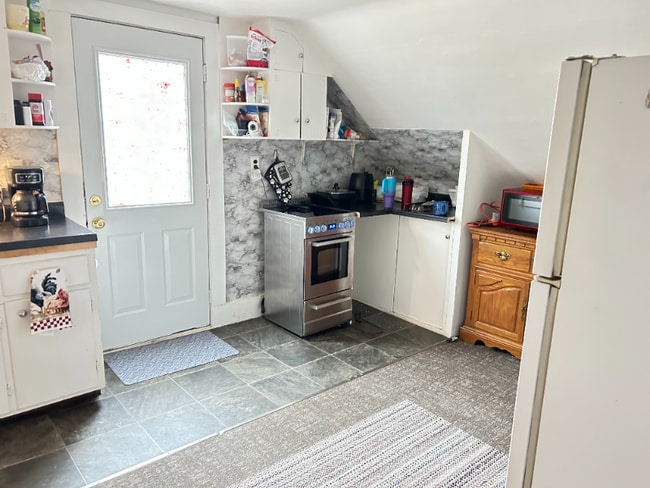 103 Erie St SE in Hutchinson, MN - Building Photo - Building Photo