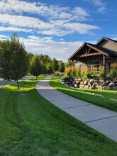 Riverside at Coyote Rock in Spokane Valley, WA - Foto de edificio - Building Photo