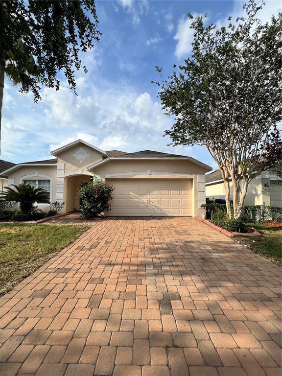 property at 4776 Cumbrian Lakes Dr