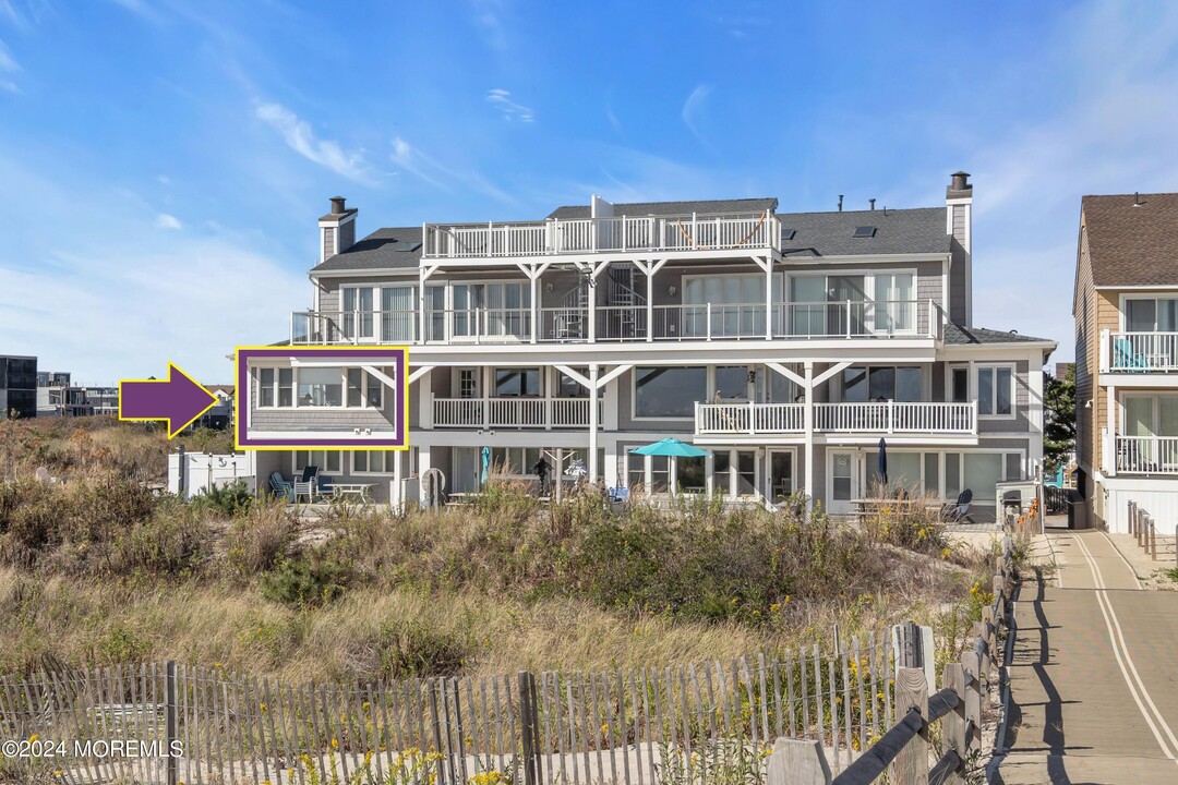 42 Dune Terrace in Seaside Heights, NJ - Building Photo