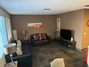 3127 Torland St in Sacramento, CA - Building Photo - Building Photo