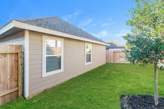 3769 Alexus Dr in Conroe, TX - Building Photo - Building Photo