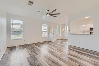 115 Killian Loop in Hutto, TX - Building Photo - Building Photo