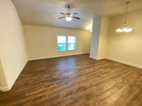 1203 FM306 in Canyon Lake, TX - Building Photo - Building Photo