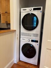 91 Winthrop Rd, Unit #1 in Brookline, MA - Building Photo - Building Photo