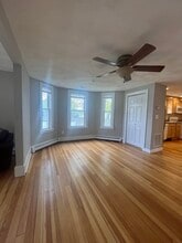 334 Lincoln Ave in Saugus, MA - Building Photo - Building Photo