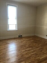 702 Main Ave-Unit -702 in Kaukauna, WI - Building Photo - Building Photo