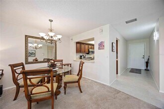4321 Longmeadow in Sarasota, FL - Building Photo - Building Photo